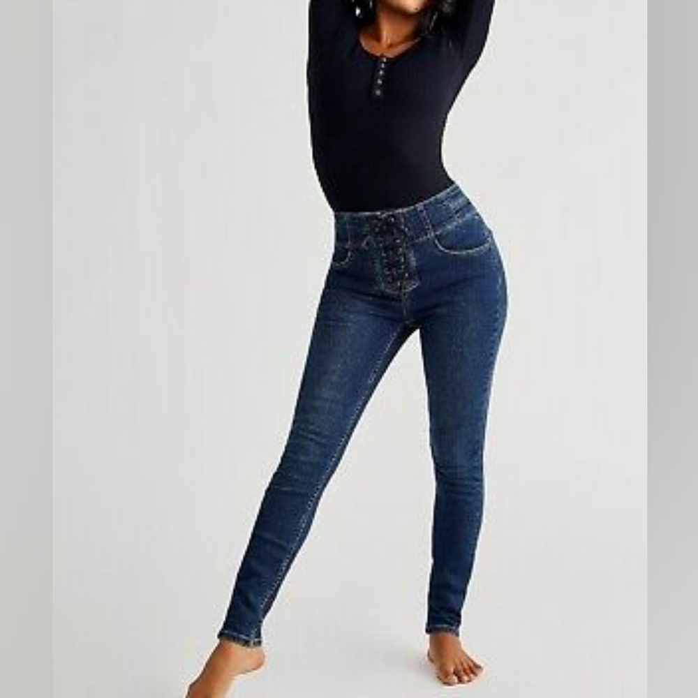 NWT Free People CRVY high-rise lace up Skinny jean in Blue Honey